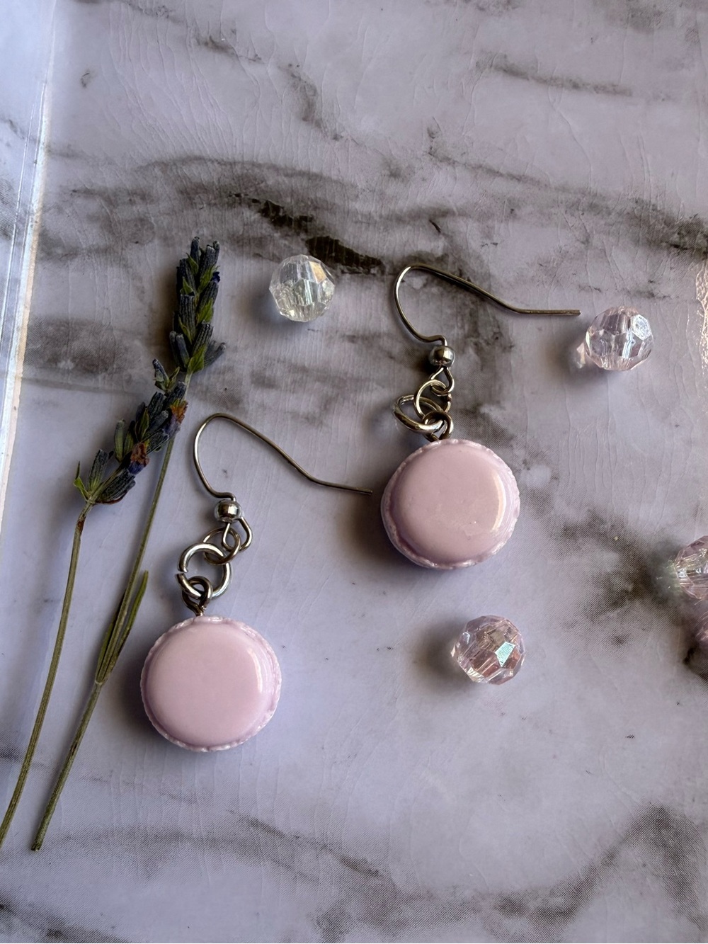 Delicate light purple Macaron Drop Earrings - Women Jewelry - Picture 1 of 2